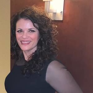 Meet your Posher, Stacy